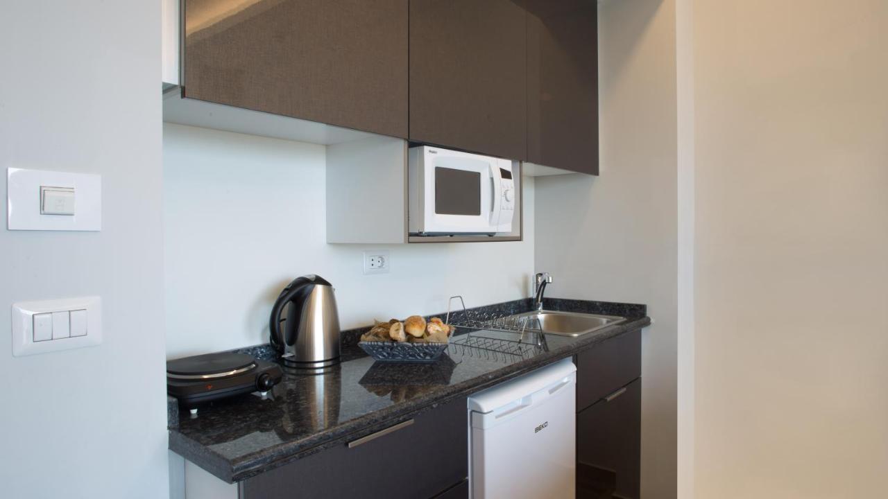 The Stay Furnished Apartments Dbayeh Bagian luar foto